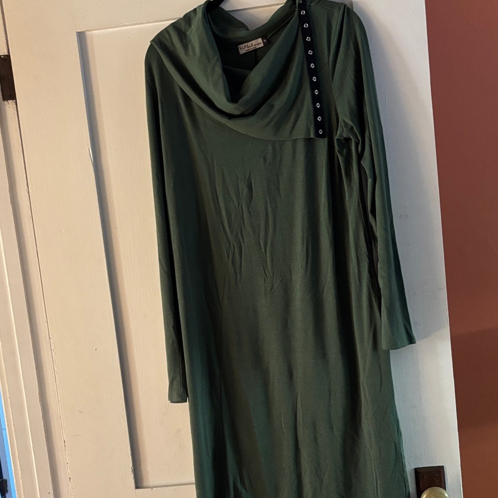 Forest Green Long Sleeve Dress size M